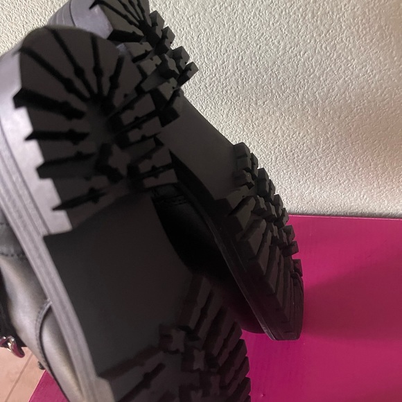 SO Black Women Boots Size 6.5 Wide New 👢👢 - Picture 5 of 7